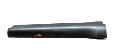Thumbnail 2: 13-17 AUDI Q5 (B8 8R) REAR LEFT DOOR EXTERIOR LOWER MOULDING RUNNER TRIM (Gray)