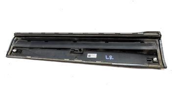 Thumbnail 6: 13-17 AUDI Q5 (B8 8R) REAR LEFT DOOR EXTERIOR LOWER MOULDING RUNNER TRIM (Gray)
