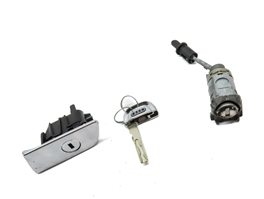 Thumbnail 3: 2012 AUDI A6 (C7 4G) FRONT DRIVER DOOR LOCK CYLINDER GLOVE BOX LATCH KEY SET/2