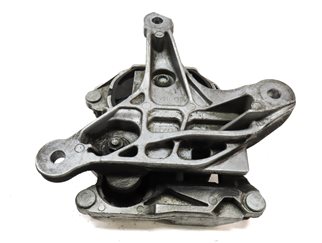 Thumbnail 4: 2012 AUDI A6 (C7 4G) 3.0L SUPER (CGXB) ENGINE TRANSMISSION MOUNT SUPPORT BRACKET