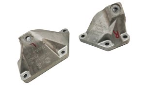 Thumbnail 3: 14 BMW 650i GRAN COUPE F06 4.4 TURBO N63 FRONT ENGINE MOTOR MOUNT BRACKET SET/2