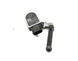 Thumbnail 2: 2014 BMW 650i GRAN COUPE (F06) FRONT RIGHT SUSPENSION HEIGHT LEVEL SENSOR
