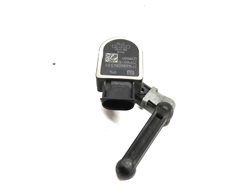 Thumbnail 3: 2014 BMW 650i GRAN COUPE (F06) FRONT RIGHT SUSPENSION HEIGHT LEVEL SENSOR