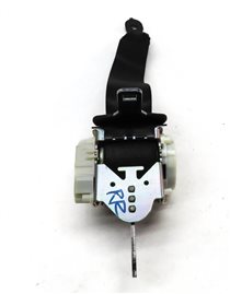 Thumbnail 4: 14 BMW 650i GRAN COUPE F06 REAR LEFT/CENTER/RIGHT SEATBELT RETRACTOR SET(Black)