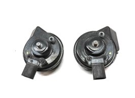 Thumbnail 4: 2008-2017 AUDI A4 A5 S4 S5 Q5 (B8 8K 8R 8T) HIGH & LOW TONE SAFETY HORN SET