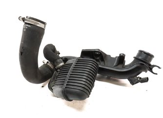 Thumbnail 4: 14 AUDI Q5 (B8 8R) 2.0L HYBRID CHJA INTERCOOLER PRESSURE PIPE HOSE w/DAMPER BOX