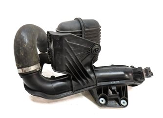 Thumbnail 5: 14 AUDI Q5 (B8 8R) 2.0L HYBRID CHJA INTERCOOLER PRESSURE PIPE HOSE w/DAMPER BOX
