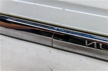 Thumbnail 7: 13-17 AUDI Q5 B8 8R FRONT RIGHT PASSENGER LOWER DOOR MOULDING TRIM PANEL (White)