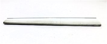 Thumbnail 4: 2014 AUDI Q5 (B8 8R) FRONT LEFT DRIVER EXTERIOR DOOR TRIM MOULDING (White)