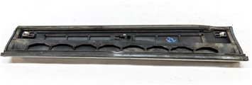 Thumbnail 6: 2014 AUDI Q5 (B8 8R) REAR RIGHT EXTERIOR LOWER DOOR TRIM MOULDING(White)