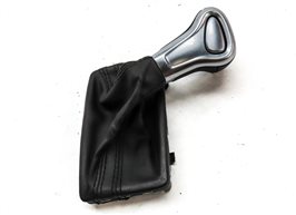Thumbnail 2: 14 AUDI Q5 (B8 8R) AUTO AUTOMATIC TRANSMISSION SHIFT SHIFTER KNOB HANDLE w/BOOT