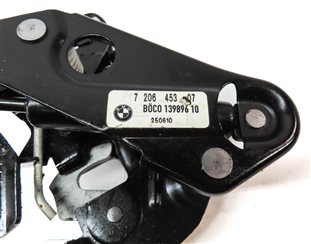 Thumbnail 10: 2011 BMW 740i (F02) FRONT LEFT & RIGHT LOWER HOOD BONNET LOCK LATCH SET/2
