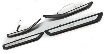 Thumbnail 3: 11 BMW 740i (F02) FRONT & REAR / LEFT & RIGHT LIGHTED DOOR SILL SCUFF TRIM SET/4