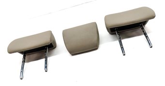 Thumbnail 3: 2011 BMW 740i (F02) REAR LEFT/CENTER/RIGHT HEADREST HEAD REST SET/3 (Oyster)