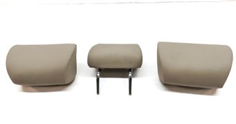 Thumbnail 4: 2011 BMW 740i (F02) REAR LEFT/CENTER/RIGHT HEADREST HEAD REST SET/3 (Oyster)