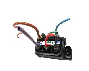 Thumbnail 4: 2012 AUDI A8 (D4 4H) AIR SUSPENSION VALVE BLOCK