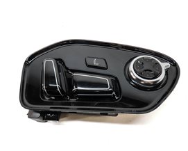 Thumbnail 2: 2012 AUDI A8 (D4 4H) FRONT RIGHT PASSENGER SEAT ADJUST w/ LUMBAR & MASSAGE BLACK