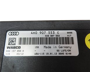 Thumbnail 4: 2011-2012 AUDI A8 (D4 4H) ACTIVE AIR SUSPENSION CONTROL MODULE
