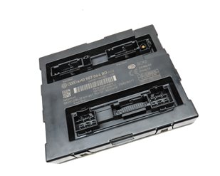 Thumbnail 3: 2012 AUDI A8 (D4 4H) COMFORT CONTROL MODULE