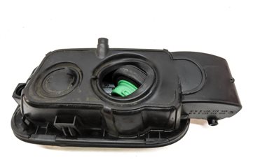 Thumbnail 5: 2011-2018 AUDI A8 (D4 4H) A8L (LONG WHEELBASE) FUEL TANK DOOR (Gray) w/ HOUSING