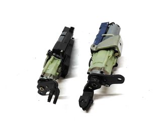 Thumbnail 2: 2011 AUDI Q7 (4L) REAR LEFT & RIGHT TRUNK LIFTGATE OPEN CLOSE ASSIST MOTOR SET 2