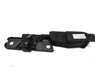 Thumbnail 5: 2011 AUDI Q7 (4L) REAR HATCH TRUNK LOCK LATCH STRIKER PLATE w/ ACTUATOR MOTOR