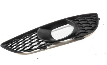 Thumbnail 3: 2011 AUDI Q7 (4L) FRONT LEFT LOWER FOG LIGHT GRILLE TRIM