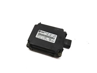 2008-2012 AUDI A4 S4 A5 Q5 Q7 (B8 8K 8T 8R 4L) HOMELINK GARAGE DOOR GATE MODULE