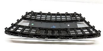 Thumbnail 6: 2010-2015 AUDI Q7 (4L) FRONT MAIN CENTER HOOD GRILLE AIR VENT TRIM (BLACK)