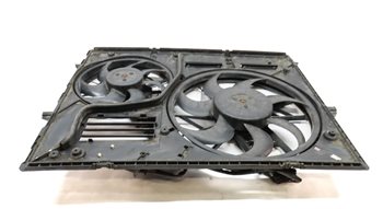 Thumbnail 4: 11-15 AUDI Q7 (4L) 3.0L ENGINE RADIATOR COOLING FAN (FOR MODELS w/ HITCH OPTION)