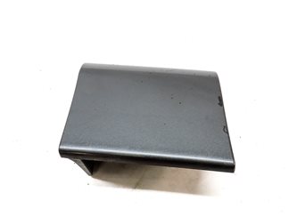 Thumbnail 4: 2011 AUDI Q7 (4L) FRONT LEFT DRIVER LOWER FENDER TRIM CAP MOULDING (Gray)