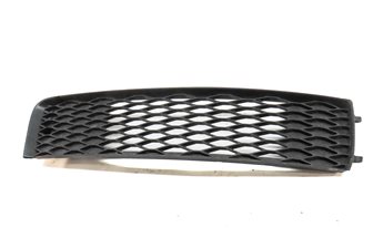 Thumbnail 2: 2011 AUDI Q7 (4L) FRONT RIGHT PASSENGER LOWER BUMPER GRILLE AIR VENT