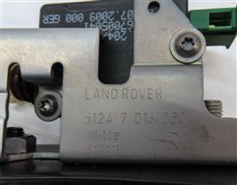 Thumbnail 7: 2010 LAND ROVER LR4 (L319) REAR RIGHT PASSENGER LOWER TAILGATE LATCH w/BRACKET