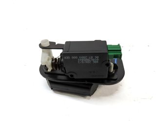 Thumbnail 5: 2010 LAND ROVER LR4 (L319) REAR LEFT TRUNK TAILGATE HATCH LOWER LATCH ACTUATOR