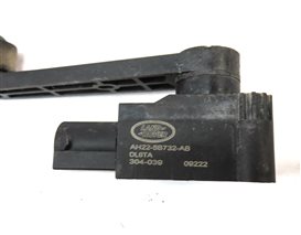 Thumbnail 6: 2010 LAND ROVER LR4 (L319) REAR LEFT SUSPENSION HEIGHT LEVEL SENSOR