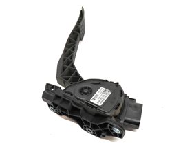 Thumbnail 5: 2010 LAND ROVER LR4 (L319) FRONT LEFT DRIVER ACCELERATOR GAS PEDAL