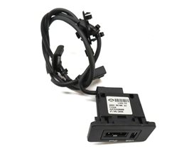 Thumbnail 5: 2010 LAND ROVER LR4 (L319) USB iPOD INTERFACE CONTROL PANEL w/HARNESS