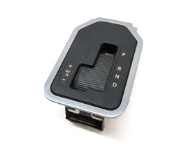 Thumbnail 1: 10 LAND ROVER LR4 (L319) FRONT CENTER CONSOLE SHIFT SHIFTER INDICATOR TRIM PANEL