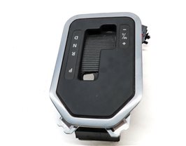 Thumbnail 4: 10 LAND ROVER LR4 (L319) FRONT CENTER CONSOLE SHIFT SHIFTER INDICATOR TRIM PANEL