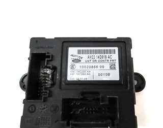 Thumbnail 4: 2010 LAND ROVER LR4 (L319) FRONT LEFT DRIVER DOOR CONTROL MODULE