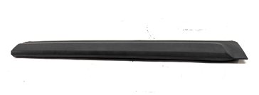 Thumbnail 4: 2010 LAND ROVER LR4 (L319) FRONT LEFT DRIVER LOWER DOOR TRIM MOULDING (BLACK)