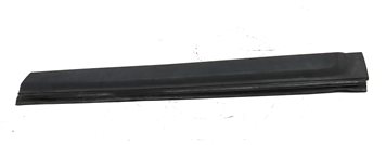 Thumbnail 2: 10 LAND ROVER LR4 (L319) FRONT RIGHT PASSENGER LOWER DOOR TRIM MOULDING (BLACK)