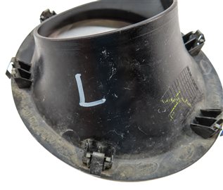 Thumbnail 6: 10 LAND ROVER LR4 (L319) FRONT LEFT DRIVER FOG LIGHT LAMP TRIM SURROUND (Black)