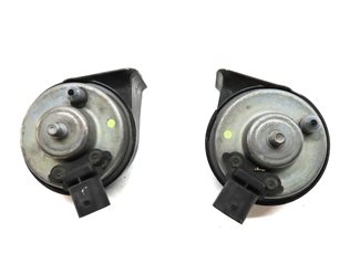 Thumbnail 4: 09-17 BMW 6 7 SERIES (F01 F06) LEFT & RIGHT LOW & HIGH TONE HORN SET 2