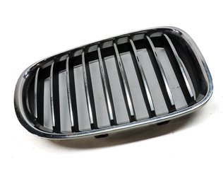 Thumbnail 3: 2013-2015 BMW 7-SERIES (F01 F02 F04) FRONT RIGHT PASSENGER HOOD VENT GRILLE