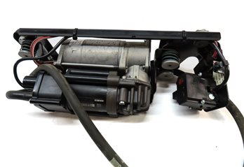 Thumbnail 6: 09-17 BMW 535iGT 550iGT 740i 750i 760i (F01 F10) AIR SUSPENSION COMPRESSOR PUMP
