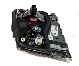 Thumbnail 5: 13-15 BMW 740i 750i 760i ACTIVEHYBRID-7 B7 (F01 F02 F04) RIGHT INNER TAILLIGHT