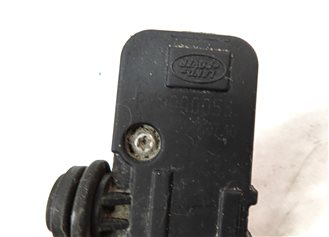 Thumbnail 5: 2011 LAND ROVER LR4 (L319) AIR SUSPENSION TRANSFER RELIEF VALVE