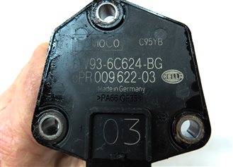 Thumbnail 5: 2011 LAND ROVER LR4 (L319) 5.0L NON SUPER ENGINE OIL LEVEL SENSOR