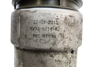 Thumbnail 6: 2011 LAND ROVER LR4 (L319) 5.0L NON SUPER ENGINE OIL FILTER HOUSING w/ CAP